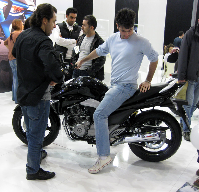 2013 Motosiklet Fuarı Suzuki Inazuma